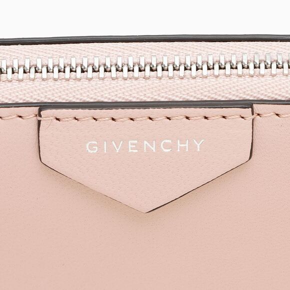 Givenchy Sugar Goatskin Antigona Baby Crossbody - Picture 8 of 12